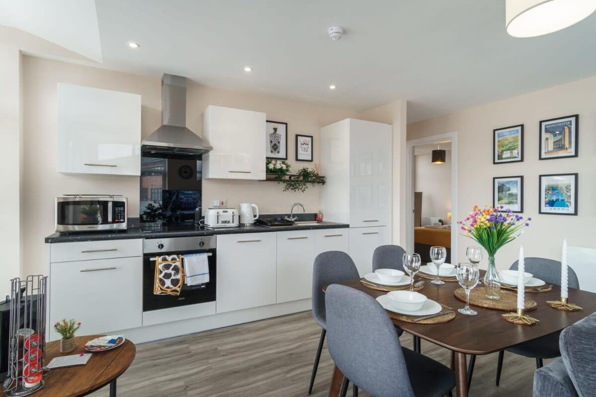 2 Bedroom Modern Apartment In Manchester Kültér fotó