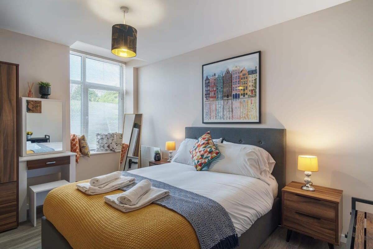 2 Bedroom Modern Apartment In Manchester Kültér fotó
